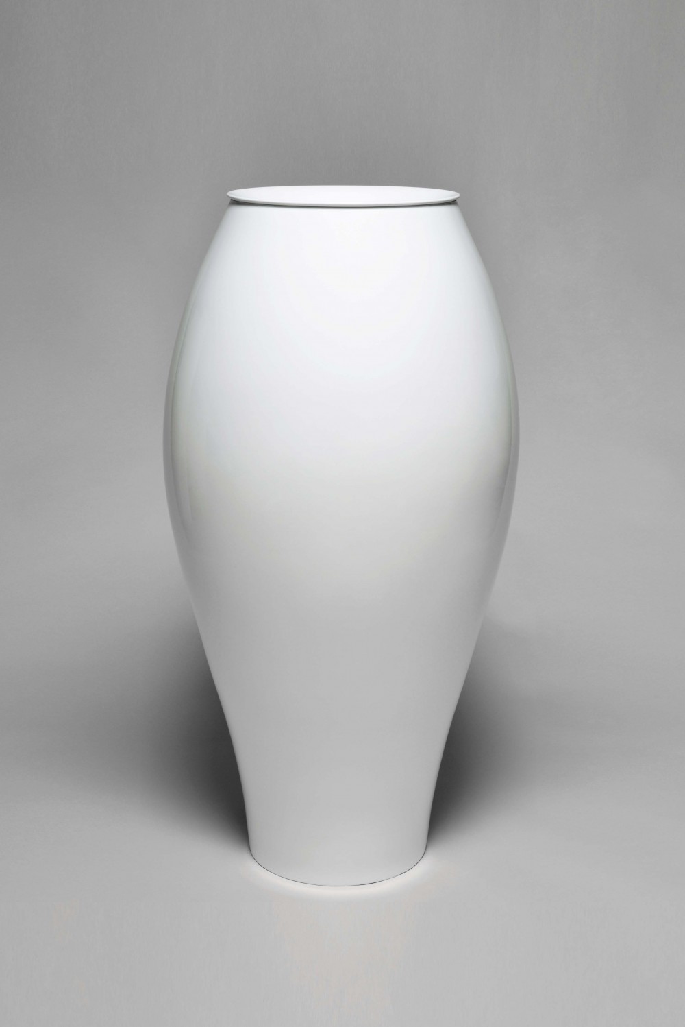 Nouvelles formes pour Sèvres, Grand vase Charpin - © Pierre Charpin